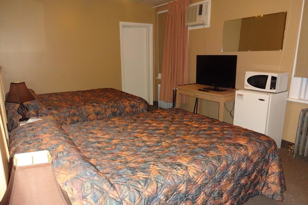 King'S Hotel & Motel By Elevate Rooms Shaunavon Quarto foto
